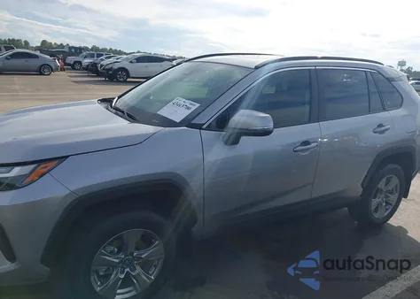 2025 Toyota Rav4 Xle из США, поврежденный, VIN 2T3P1RFV5SC534386